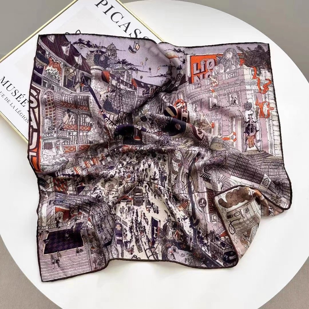 Two Faced Print Designer Scarf - огляд і ціна Winter Clothing Hong Kong